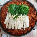 만복엄나무집 진례점