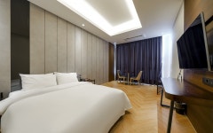 명지 오이아호텔