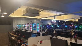 TOP PC and CAFE