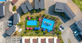 더하루풀빌라펜션