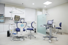 문플란트치과의원