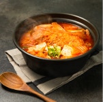 돈돼지유 생삼겹살 김치찌개