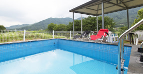 쉴만한강가펜션