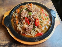 으네네 포차