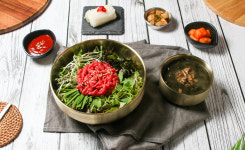 육회먹은꼬막 본점