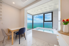 돌고래스파펜션