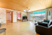 솔향기가득한펜션