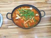 이가네칼국수와족발 본점
