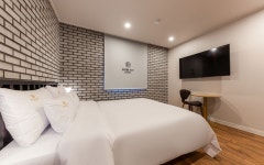 브라운도트 천안점