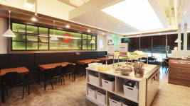 피슈마라홍탕 신촌점