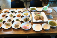 파주시골밥상 파주헤이리본점