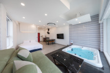 828오션뷰스파펜션