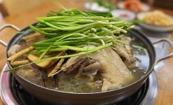 수암산쉼터