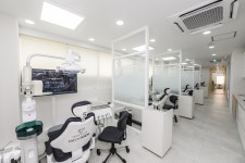 서울이니셜치과의원