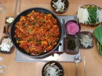 법성가든 함안감자탕