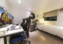야 PC HOTEL