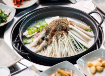 염소야 흑염소요리 전문점