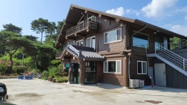 유엔아이퍼스트