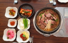 오덕진흑염소와오리 본점