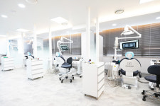 센트럴치과의원