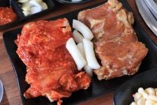 강촌우미숯불닭갈비