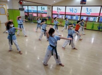 용인대명인태권도