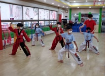 용인대명인태권도