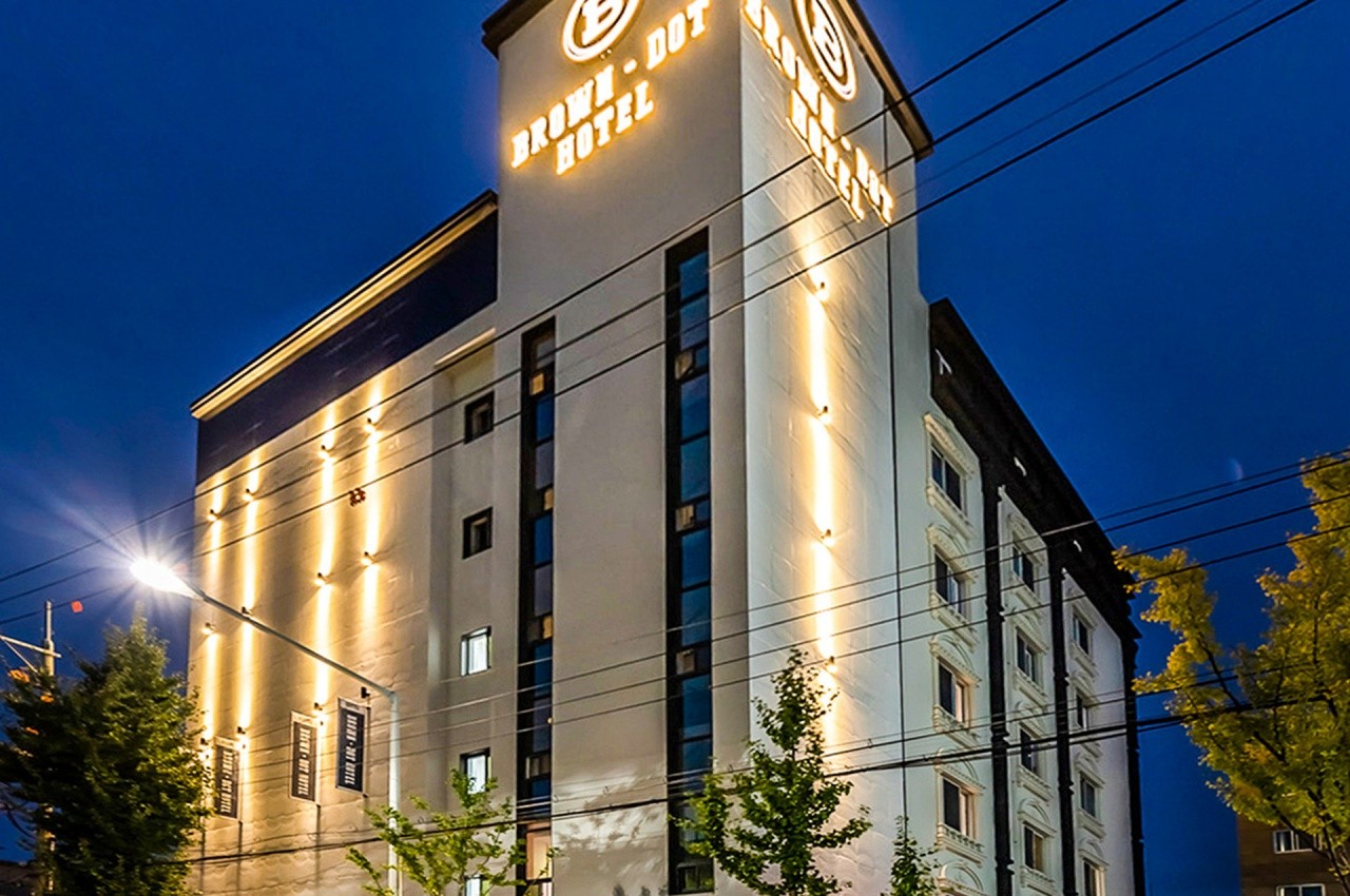 브라운도트 호텔 대구성서점