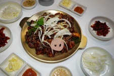 황금족발 목포족발 평화광장점