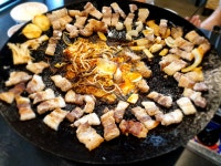 왕뚜껑삼겹살