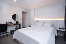 호텔얌 천안신부점