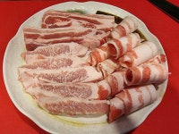 대박꽃돼지 정육식당. 본점