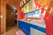 소나무에걸린노을펜션