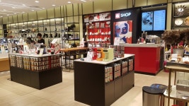 일리샵 신세계백화점 김해점