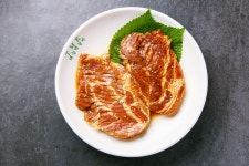 태능맥갈비 청학리 본점 / 통나무집