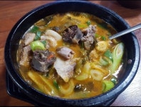 고바우순대국