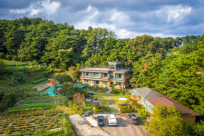 황토와솔내음펜션