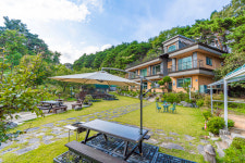 황토와솔내음펜션