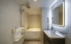 캄레스트 호텔 광안리