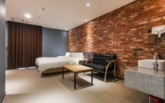 드라이브인 호텔 시그널