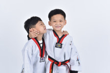 경희동문 점핑클럽 태권도장