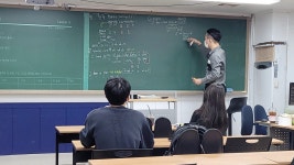 영독사 본관학원