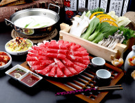 명동칼국수샤브샤브 뉴코아아울렛 일산점