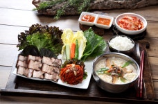 명동칼국수샤브샤브 뉴코아아울렛 일산점