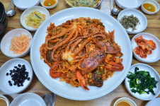 조춘식동태탕회냉면 기흥구청점