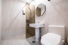 만월호텔 유성점