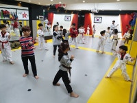 신곡동성태권도[동오초/ 새말초/ 금오초/ 수영무료특강]