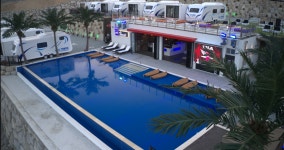 뷰델카라반펜션