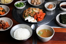 생돼지고기김치찌개