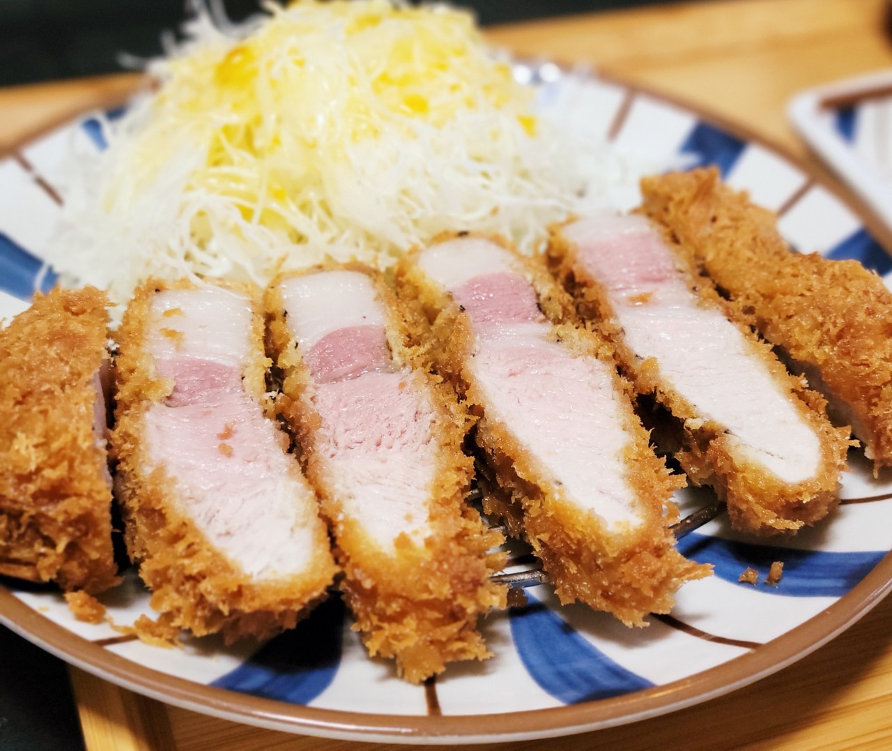 군항제 맛집 문카츠